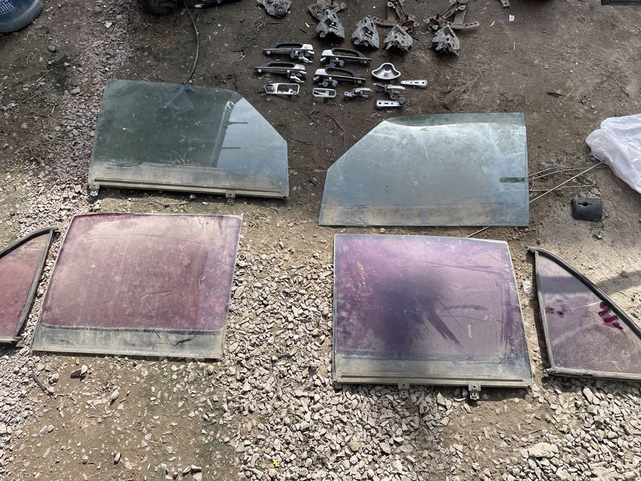 Завчасти на мерседес 123