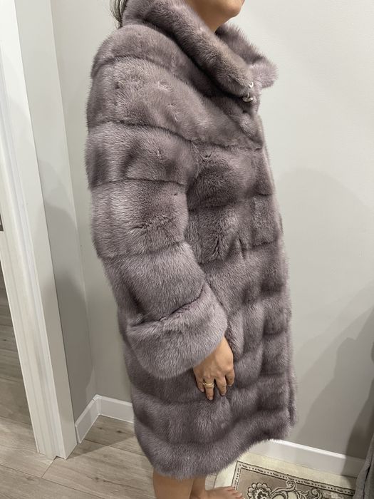 Продам норкавую шубу