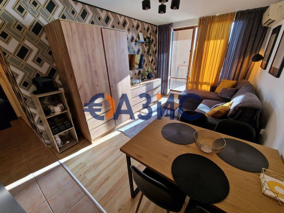 Продава се Двустаен апартамент в Свети Влас - 39 кв.м за 1308 €/кв.м - Снимка #10