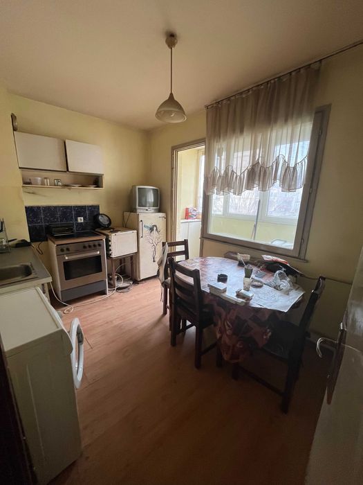 Дава се под наем Тристаен апартамент в София, Сухата река - 140 кв.м за 199.41 € - Снимка #6