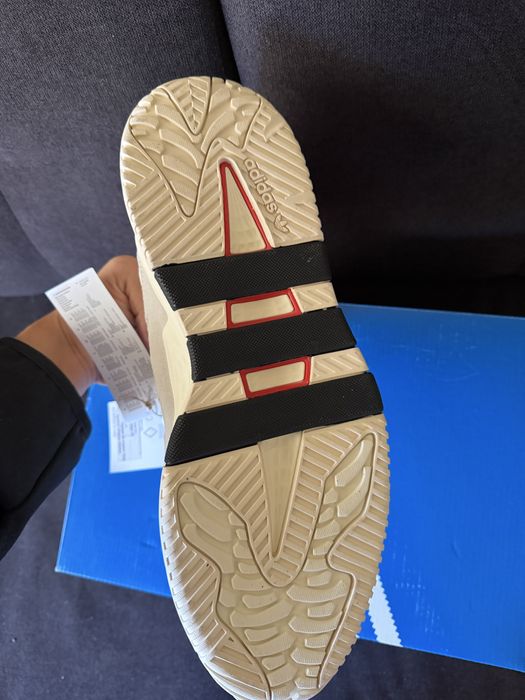 Adidas NITEBALL 44 ноемер