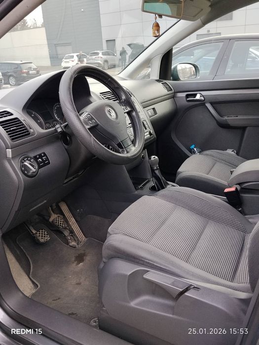 Фолксваген туран 2.0 TDI 140 к.с.