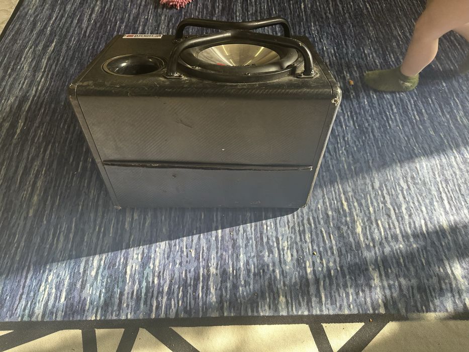 Продам сабвуфер