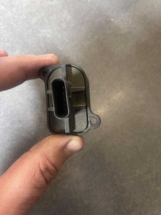 Debitmetru aer Bmw f10 f11 f30 f31 f20 f22 2.0d 184cp n47d20c