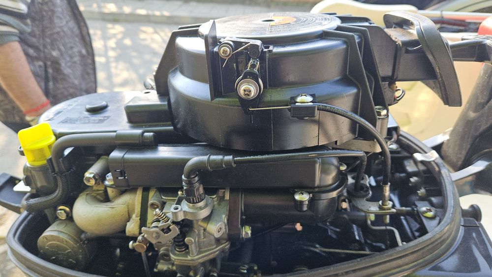 Suzuki DF9.9A извънбордов двигател
