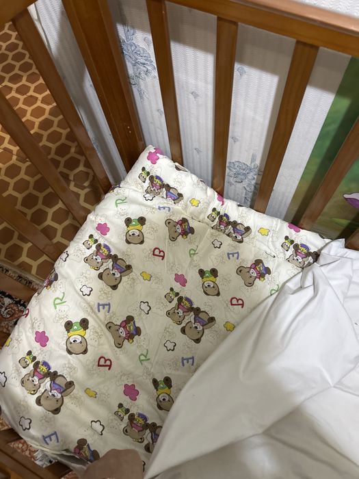 Продам кровать детскую