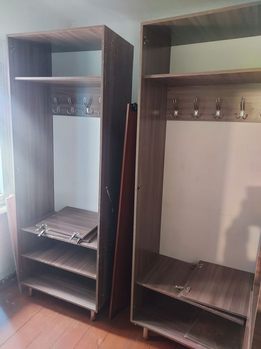 Продам два шкафа