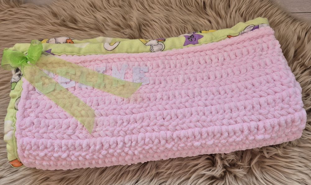 Păturică croșetată