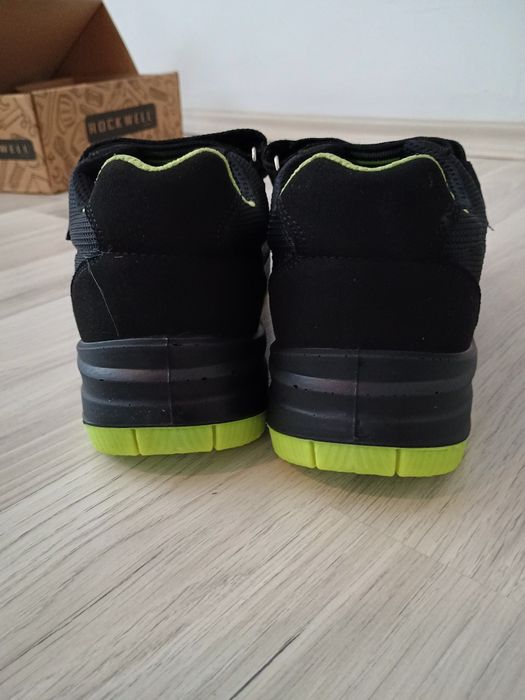 Работни обувки 43