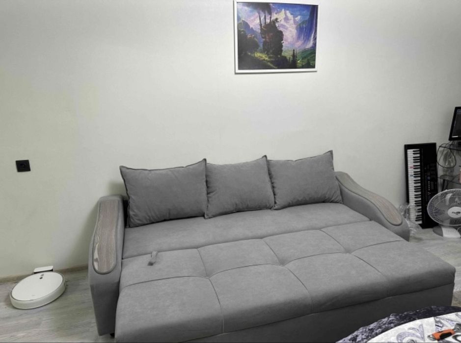 Срочно продается Диван