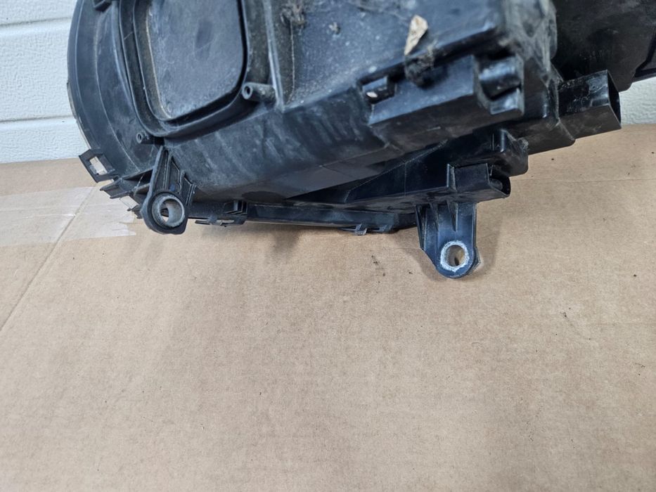Faruri / Far Stanga / Dreapta Mini Cooper R56 2012