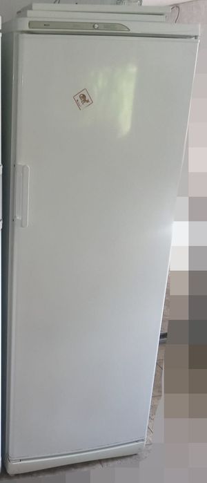 Продам рабочую морозильную камеру