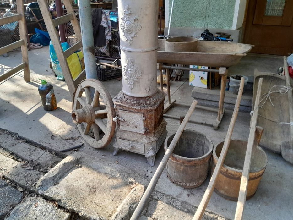 Piese de muzeu de vanzare