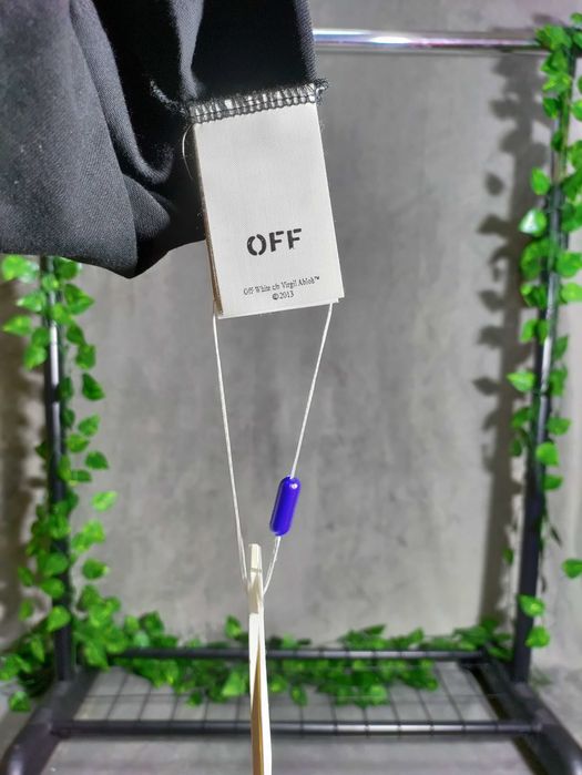 Tricou OFF - WHITE marimea M