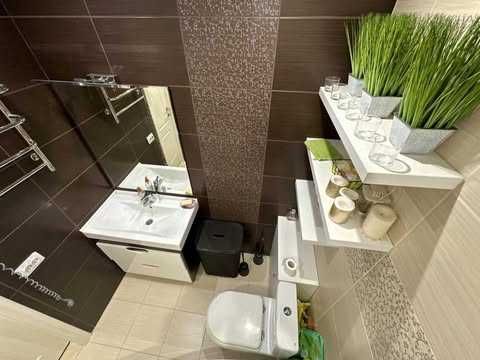 Продава се Тристаен апартамент в София, Център - 85 кв.м за 2918 €/кв.м - Снимка #3