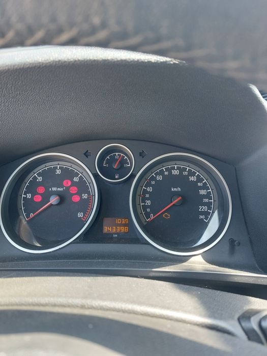 Vand Opel Zafira din 2014