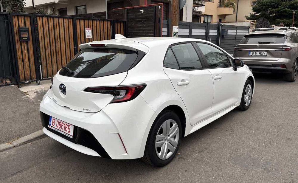 TOYOTA Corolla 2026 — imagine 3