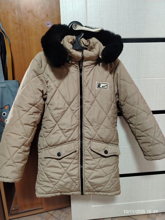 Зимняя куртка детская .