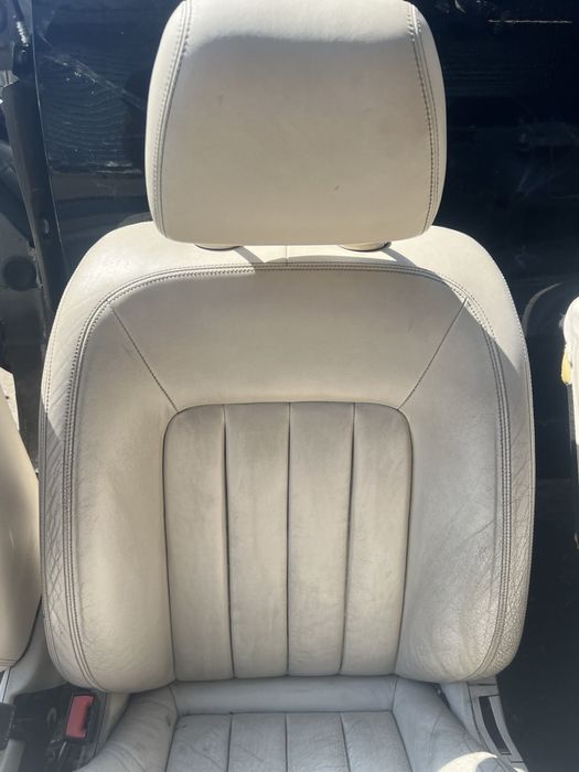 Кожен салон седалки Mercedes ClS W218 Benz Мерцедес н 397 електрически