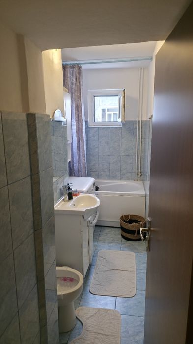 Apartament de închiriat