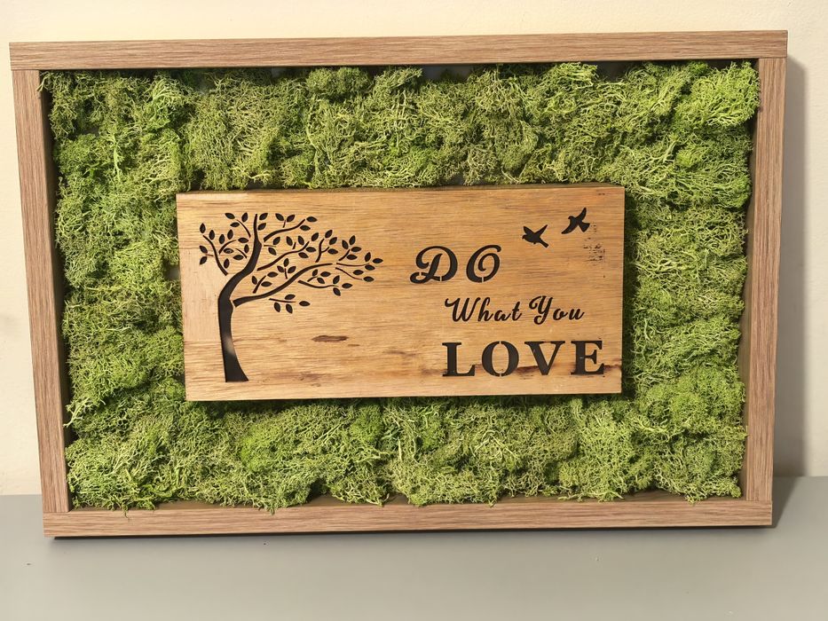 Декоративна картина със скандинавски мъх