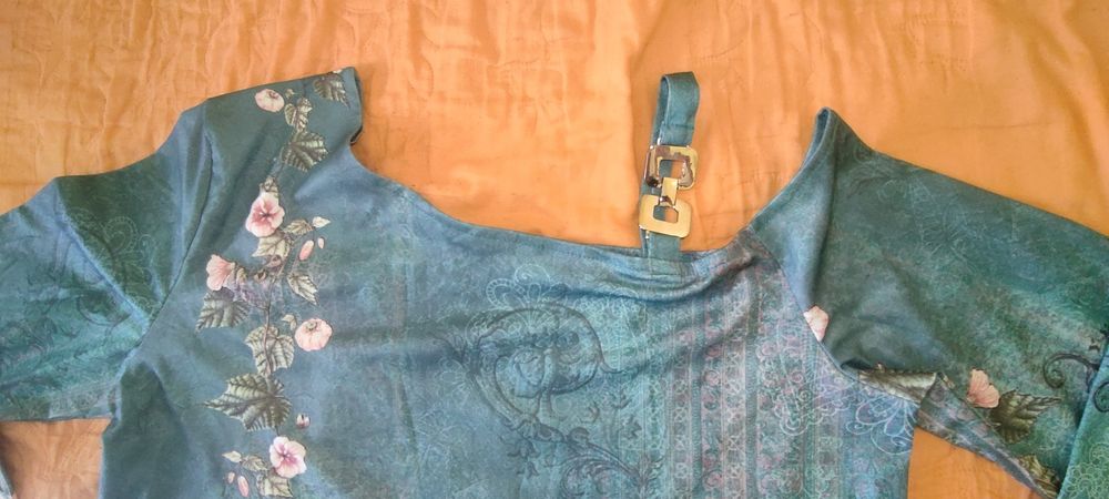 Блуза дамска раздвижена форма