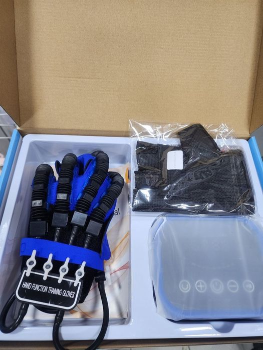 Робот перчатка для реабилитация рук, после инсульта