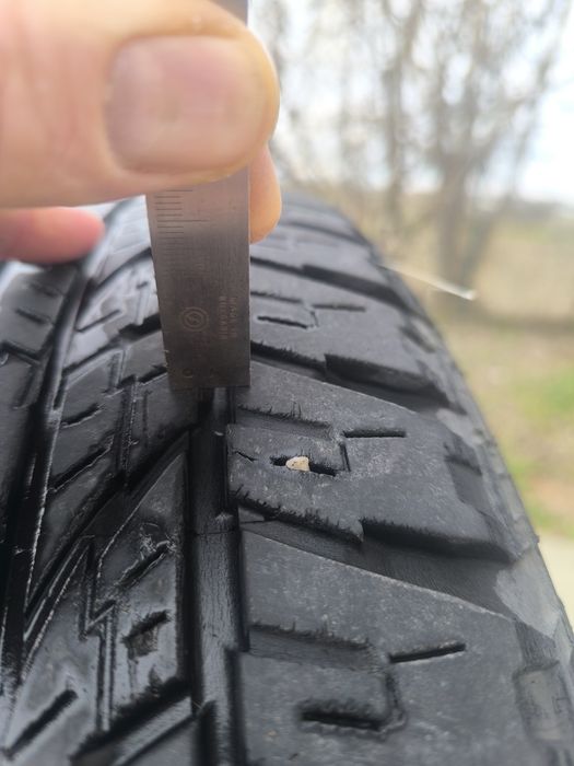 Yokohama Geolander A/T 235/65/17.M+S