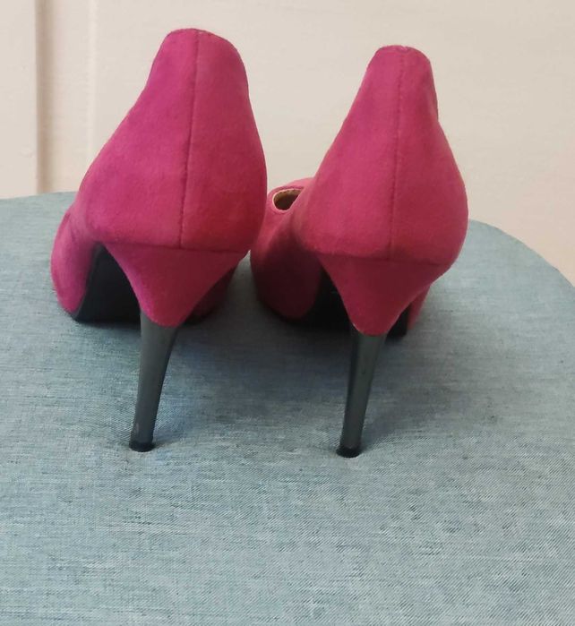 Елегантни велурени дамски обувки Exquily с висок ток номер 39