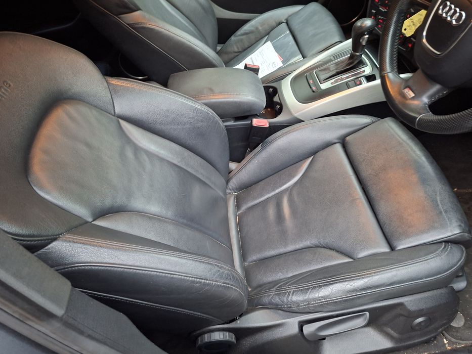 Audi Q5 2.0TDI АВТОМАТ S line