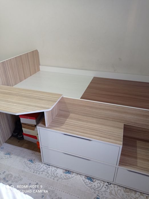 Кровать подростковая.