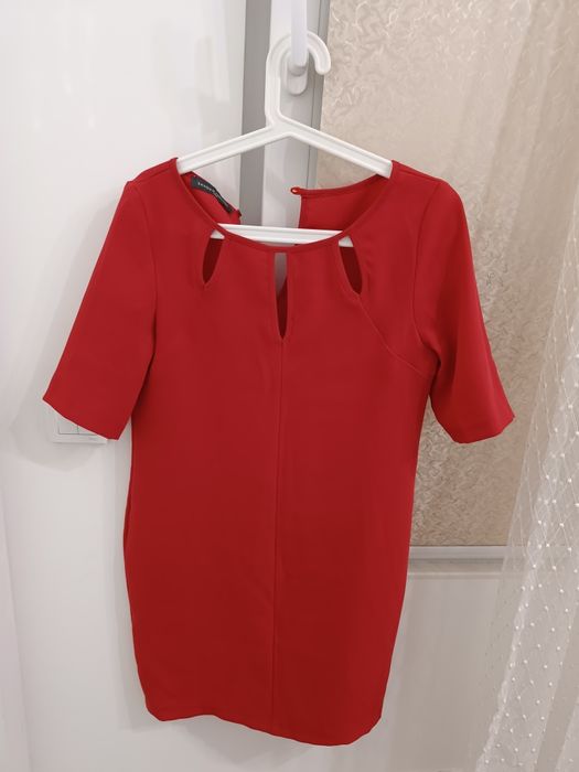 Женские вечерние платья