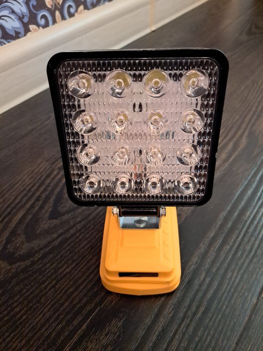 Продам фонарь.новый.