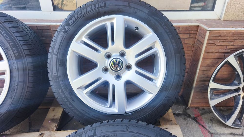 5х120 17 цола VW T5/T6 с гуми