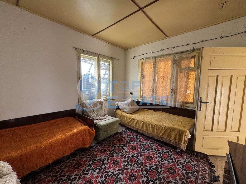 Продава се Къща в с. Вишовград, Област Велико Търново - 70 кв.м за 438 €/кв.м - Снимка #2