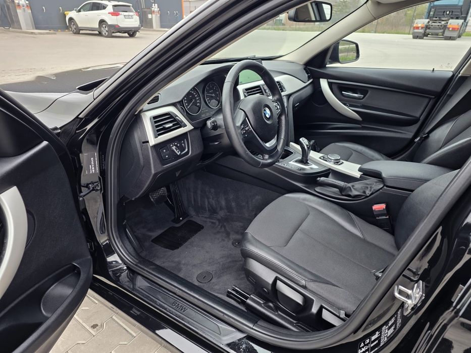 BMV 320 XDrive Facelift