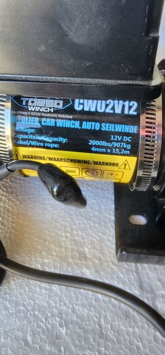 troliu auto 12v torso