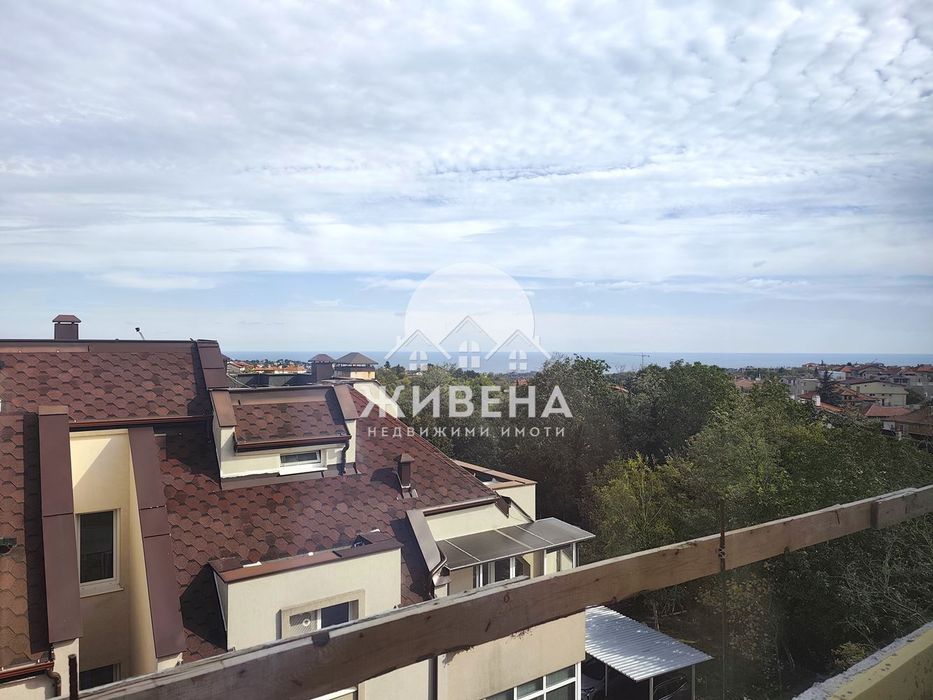 Продава нов 4-стаен апартамент, кв. Виница