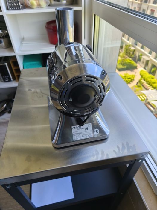 Продам мясорубку