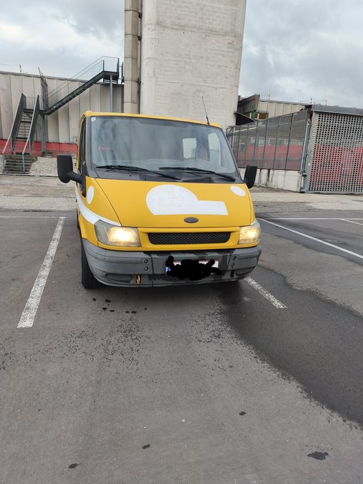 Vând sau schimb Ford transit