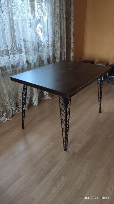 Стол размер 117х82