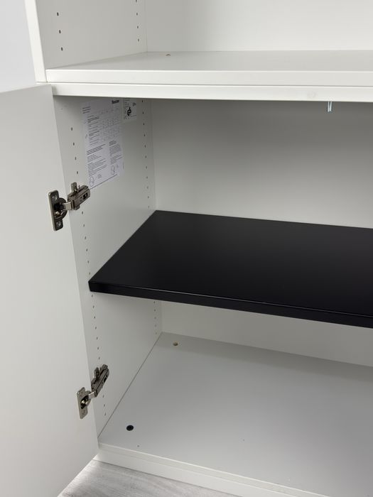 Шкаф етажарка с връти сив и допълнителна ракла съхранение на документи