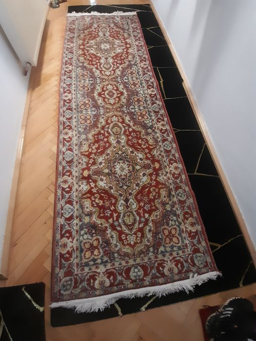 Covoare de vanzare 3 m  pe 96