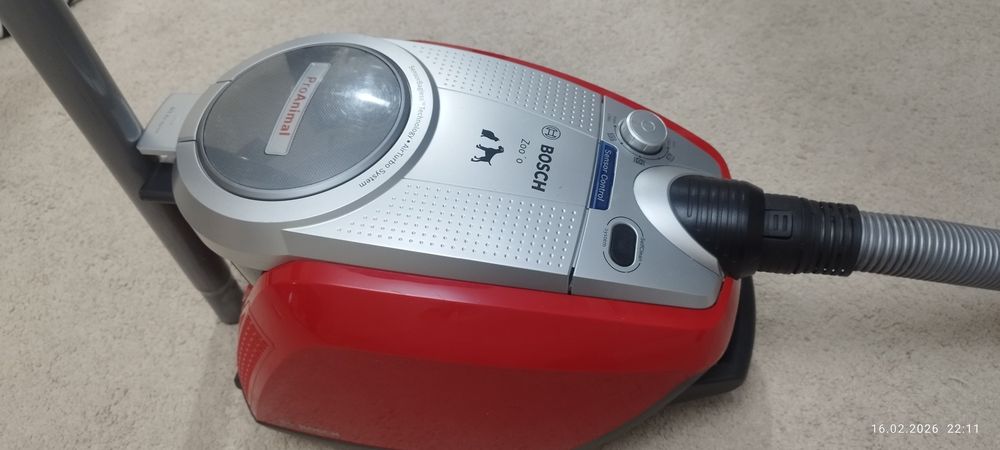 Продаю пылесос bosch в отличном состоянии