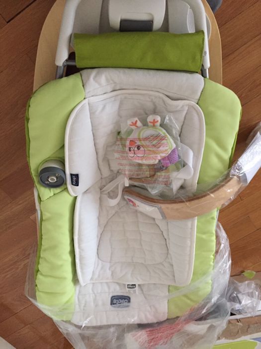 Бебешки шезлонг Chicco I- feel