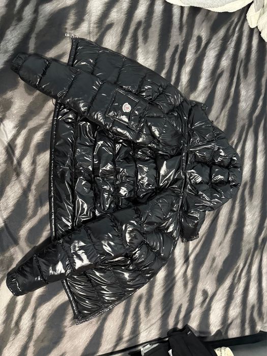 Geacă moncler maya