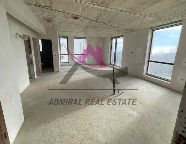 Продава се Четиристаен апартамент в Варна, Бриз - 139 кв.м за 1475 €/кв.м - Снимка #11