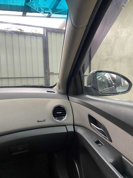 Chevrolet Cruze LS 2010