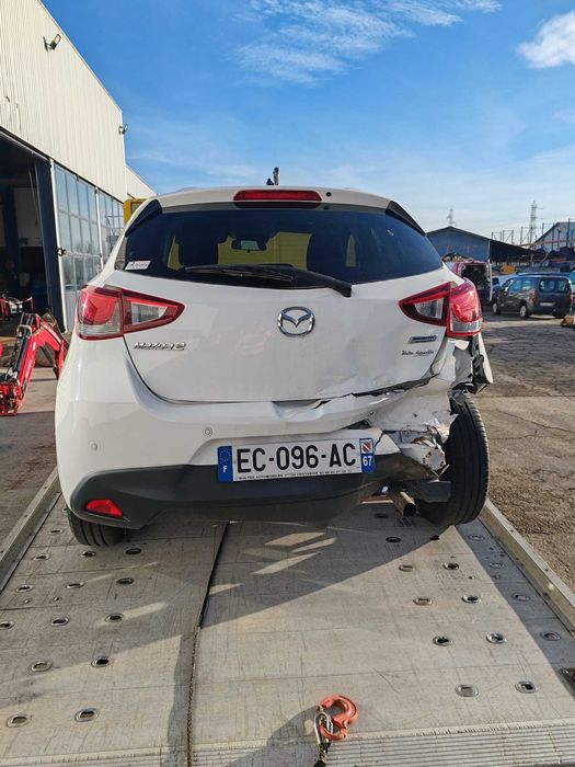 Dezmembrez mazda 2 1.5 diesel an 2016