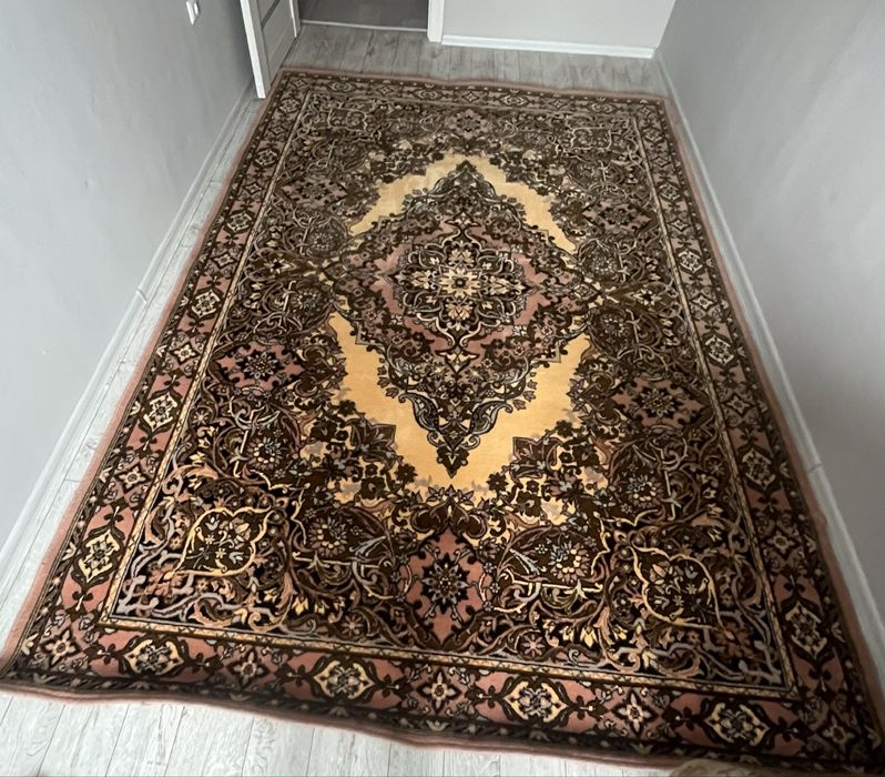 Палас качественный прошитый